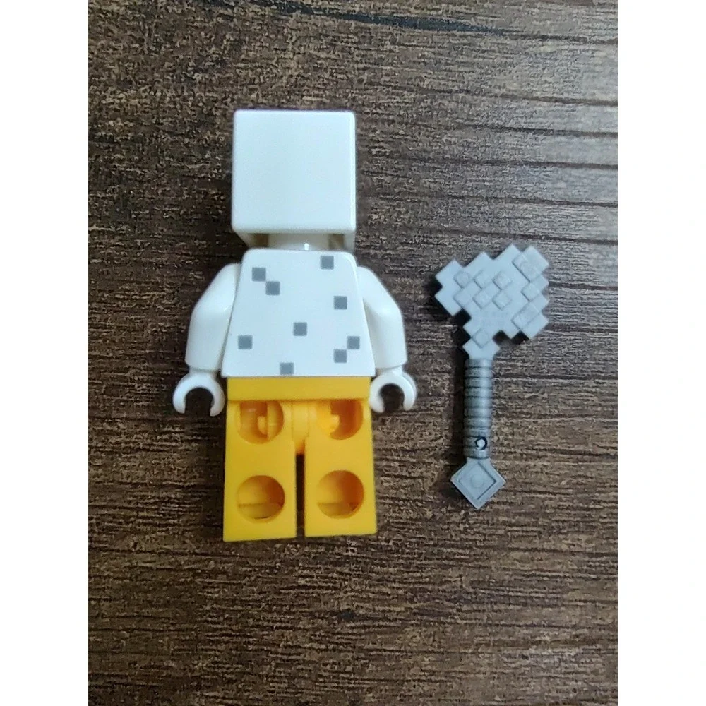 LEGO Minecraft Minifigure Chicken Fan